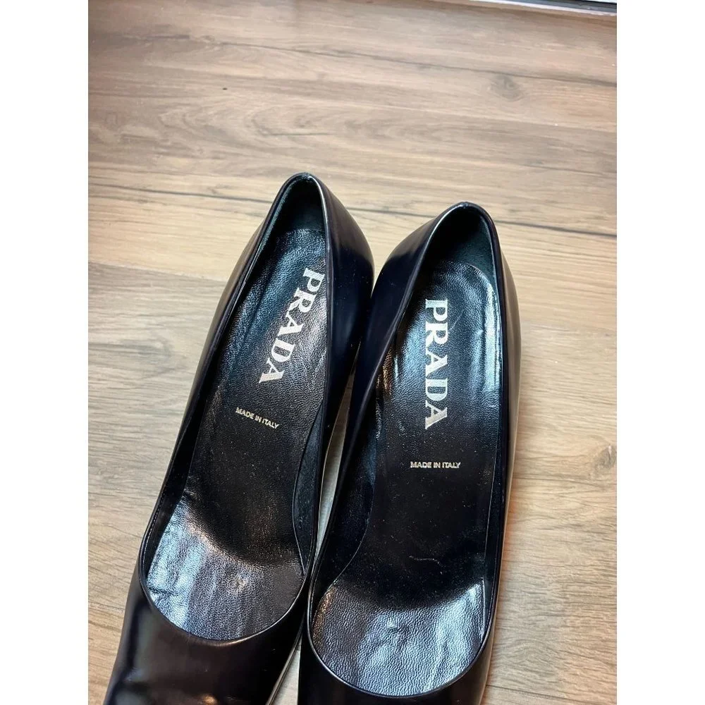 Vintage Prada Black Leather Square-Toe Block Heel Pumps Women Size 9